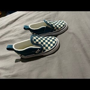 Toddler slip on vans.